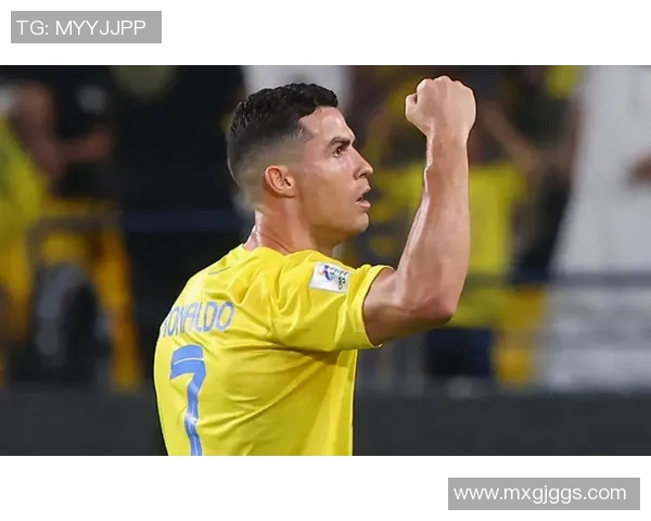 足球巨星温情探望重病球迷感人瞬间引发社会广泛关注