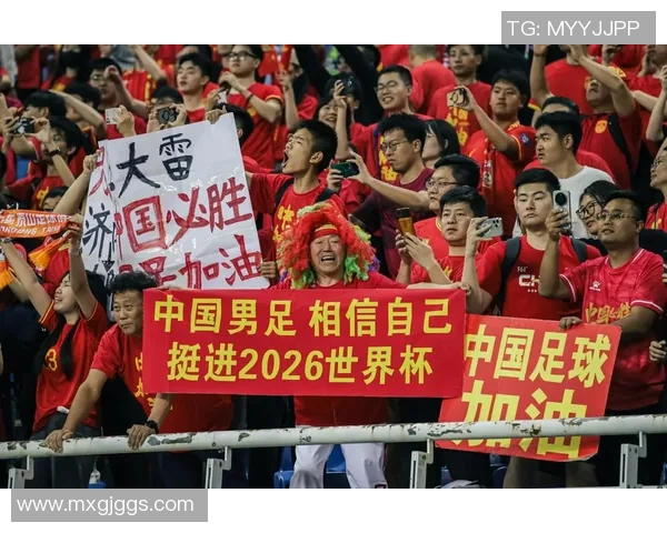 足球明星签名活动深度解析：球迷与偶像近距离互动的盛会