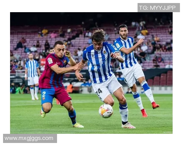 足球球星进球不仅是比分改变更是精神力量与团队荣耀的象征